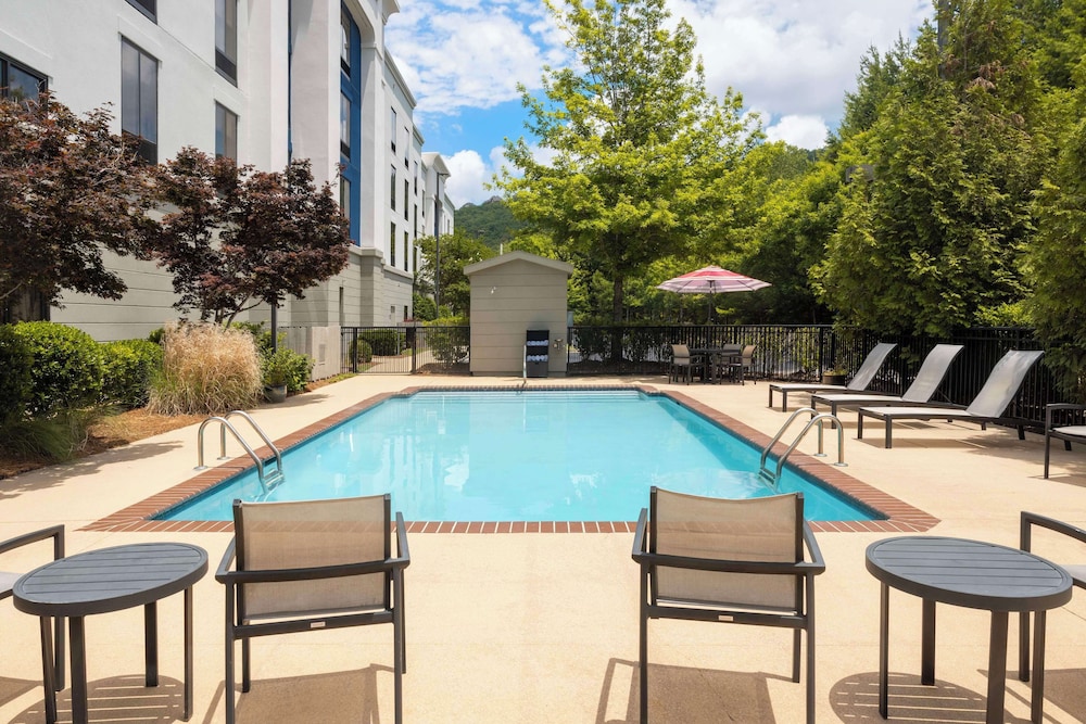 Hampton Inn & Suites Birmingham 280 East Eagle Point - photo 21