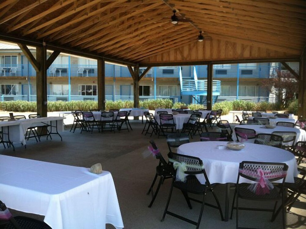 Beachfront Resort - photo 30