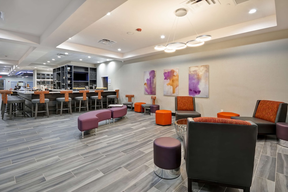 Hilton Garden Inn Tulsa Broken Arrow - photo 28