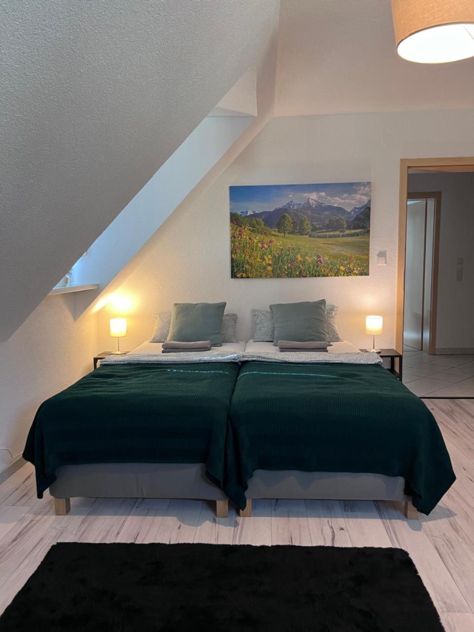 Rose No. 6 Dg Klimatisiert in Friedrichshafen, Germany