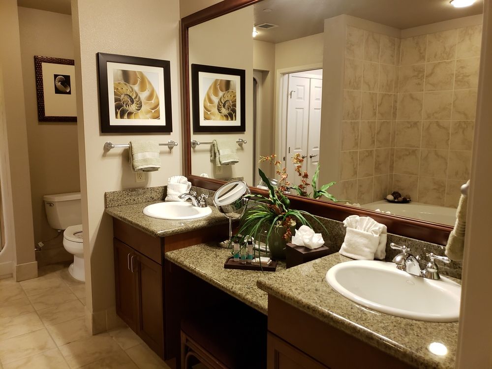 Suites at the Tahiti Village - photo 14