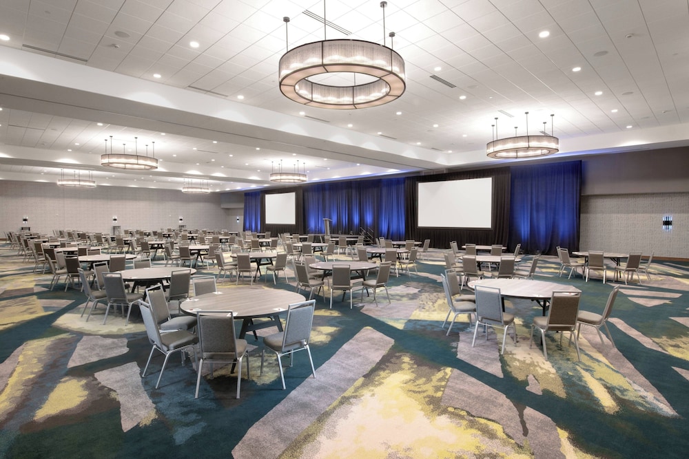 Marriott Dallas Allen Hotel & Convention Center - photo 60