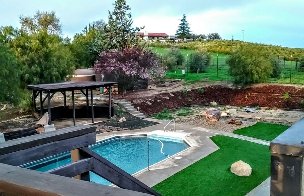High Ridge Manor - photo 13