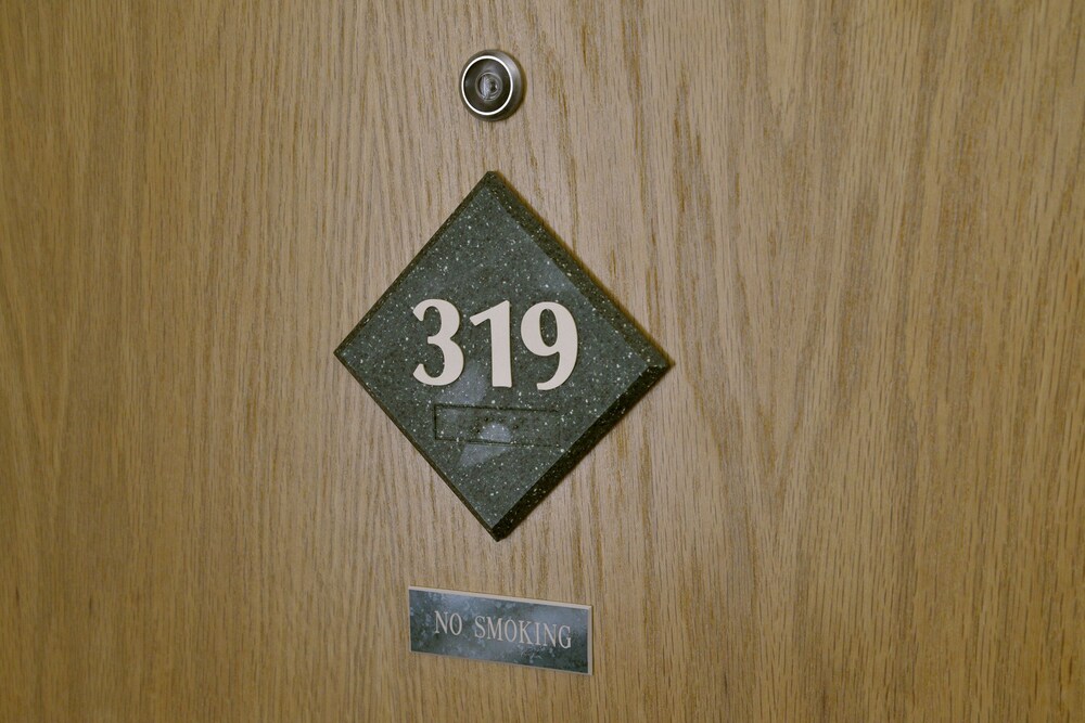 Hilltop Inn by Riversage - photo 24