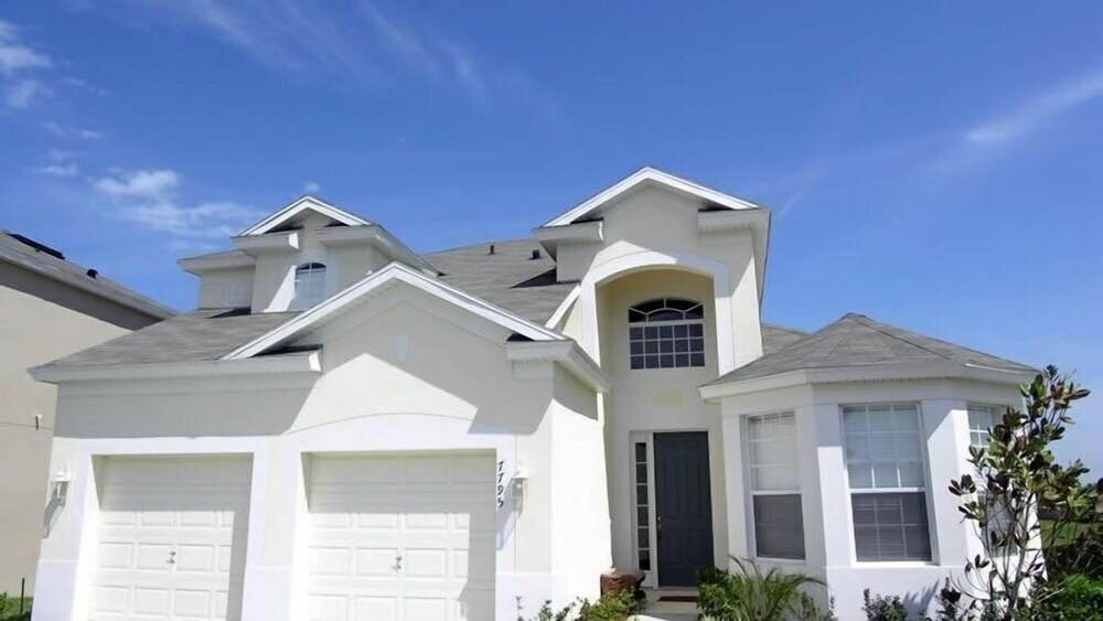 5 Bedroom 5 Bath Pool Home in Windsor Hills Resort - featured photo