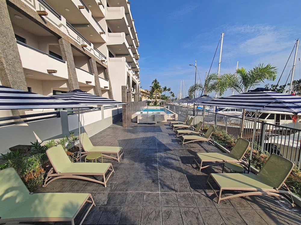 Paradise Village Beach Resort and Spa