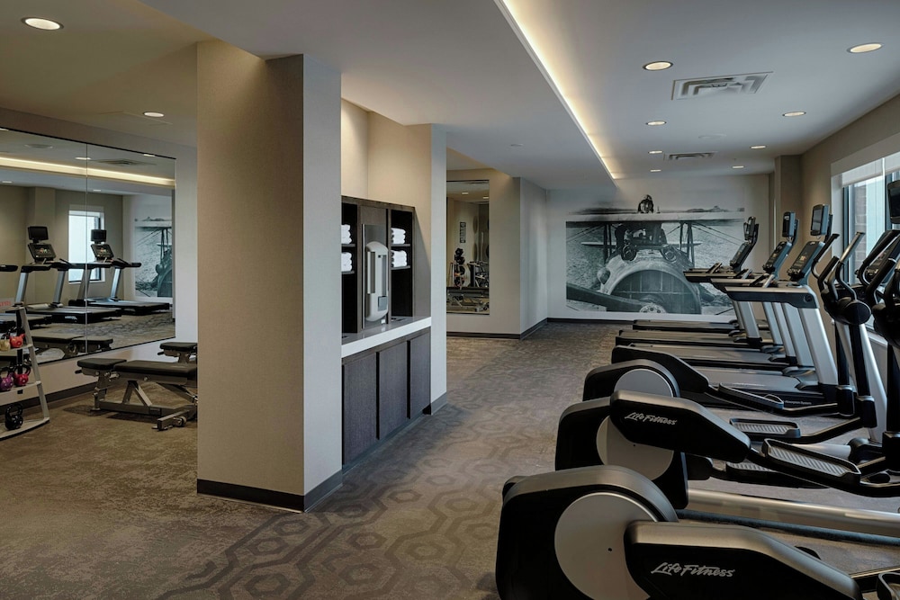 Residence Inn by Marriott Columbus Airport - photo 26