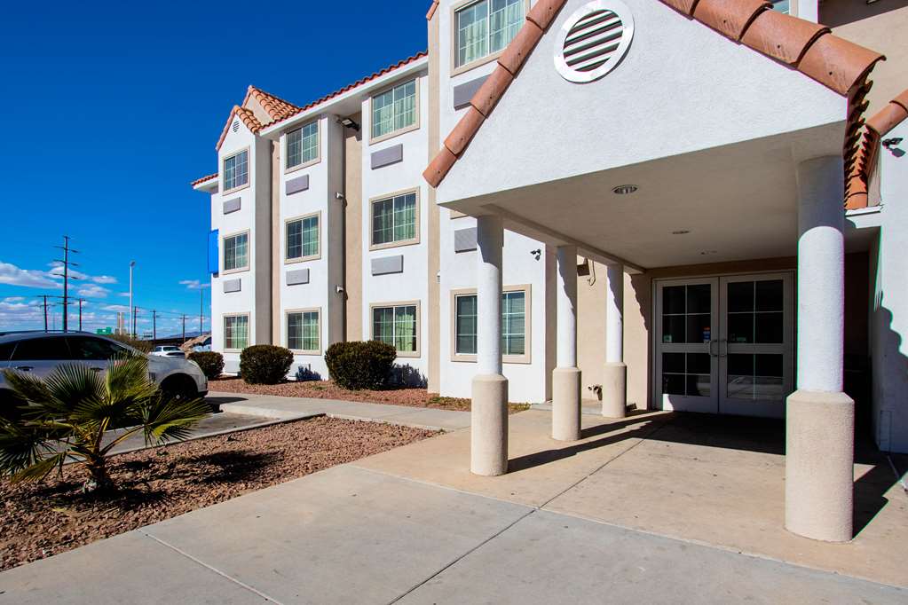 Motel 6 El Paso TX Southeast - photo 4