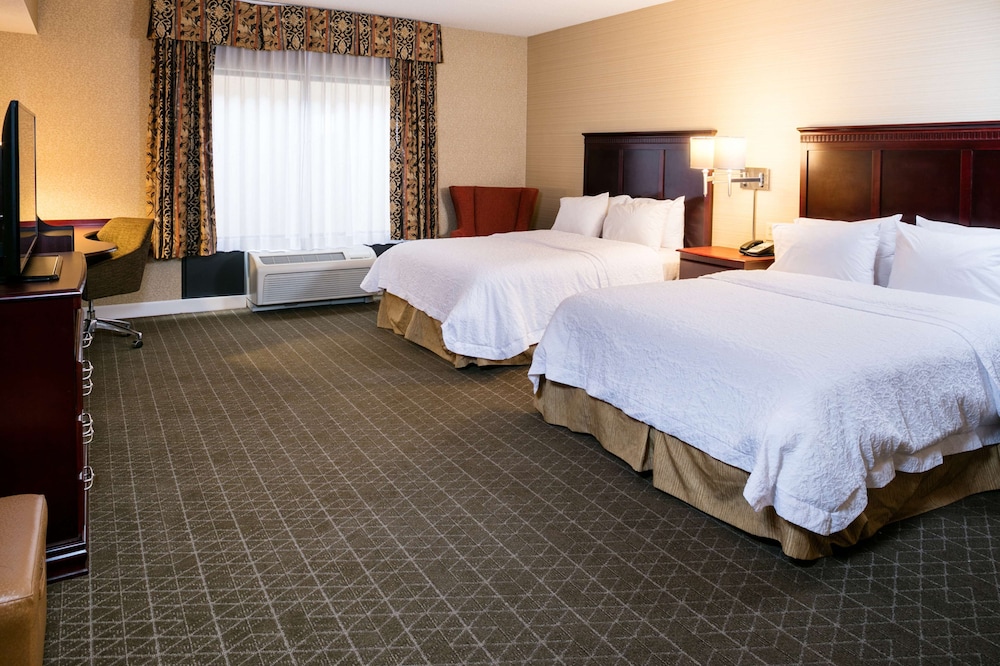Hampton Inn & Suites Toledo Perrysburg - photo 13