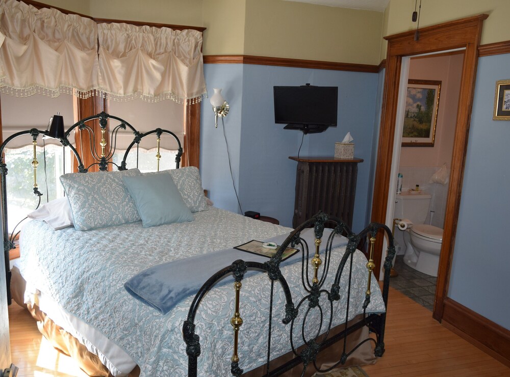 Franklin Street Inn LLC - photo 20