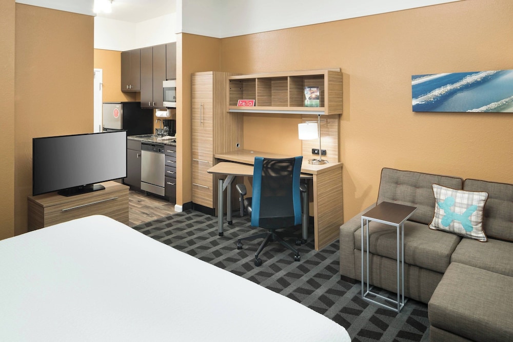 TownePlace Suites by Marriott Panama City - photo 5