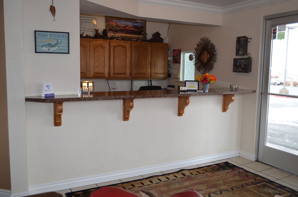 National 9 Nephi 9 Inn - photo 4