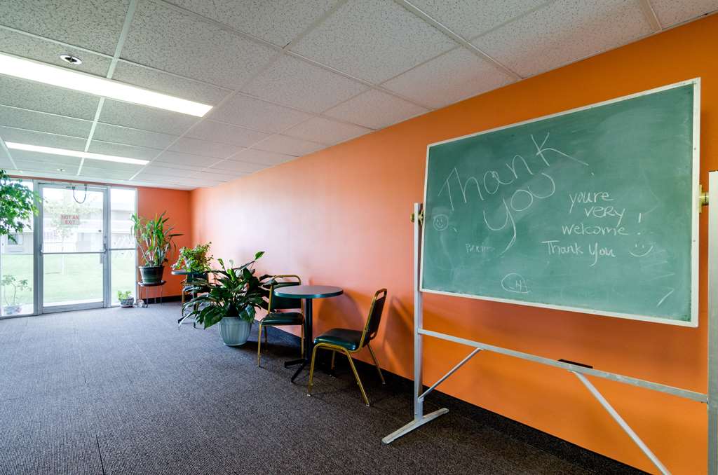 Motel 6 York NE - photo 42