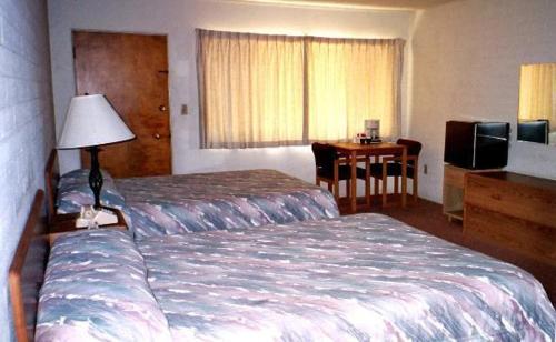 Wiebe Motel - photo 12
