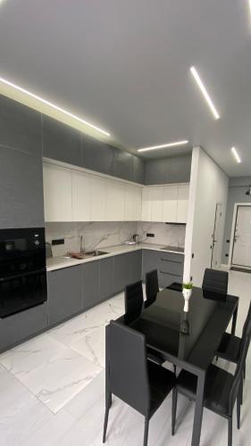 Heaven Apartment Mountain View — 4-Star Luxury Hotel in Almaty, Kazakhstan