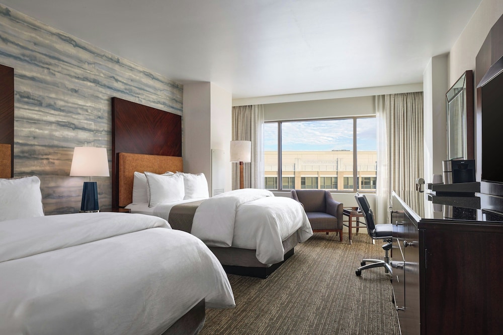 The Westin Washington National Harbor - photo 10