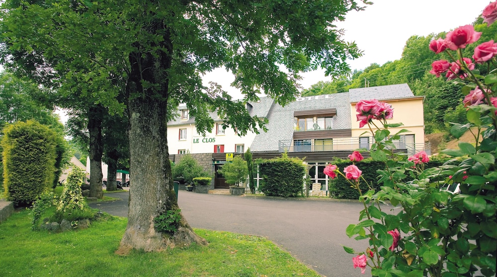 Hotel Restaurant Le Clos in Clermont-Ferrand, France