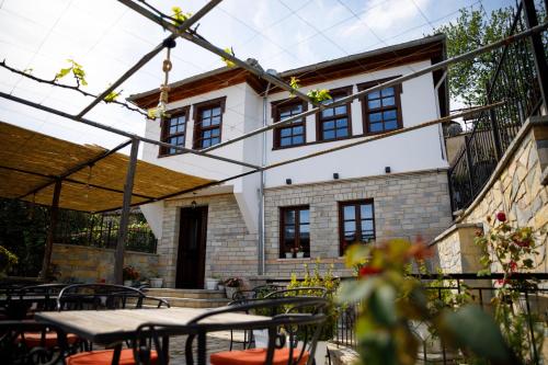 Hotel Pashai - last minute hotel in Gjirokaster