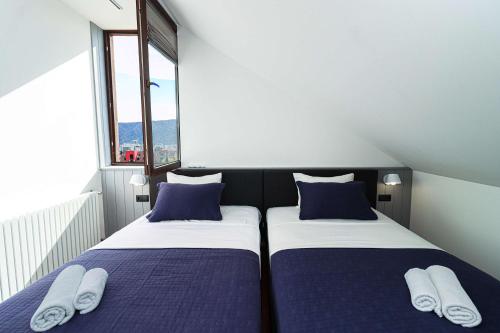 Stylish 3BR Duplex in Avlabari By Wehost