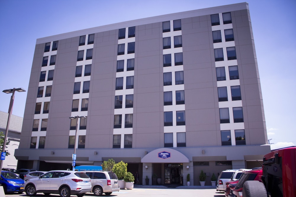 Hampton Inn Pittsburgh University Medical Center - photo 25