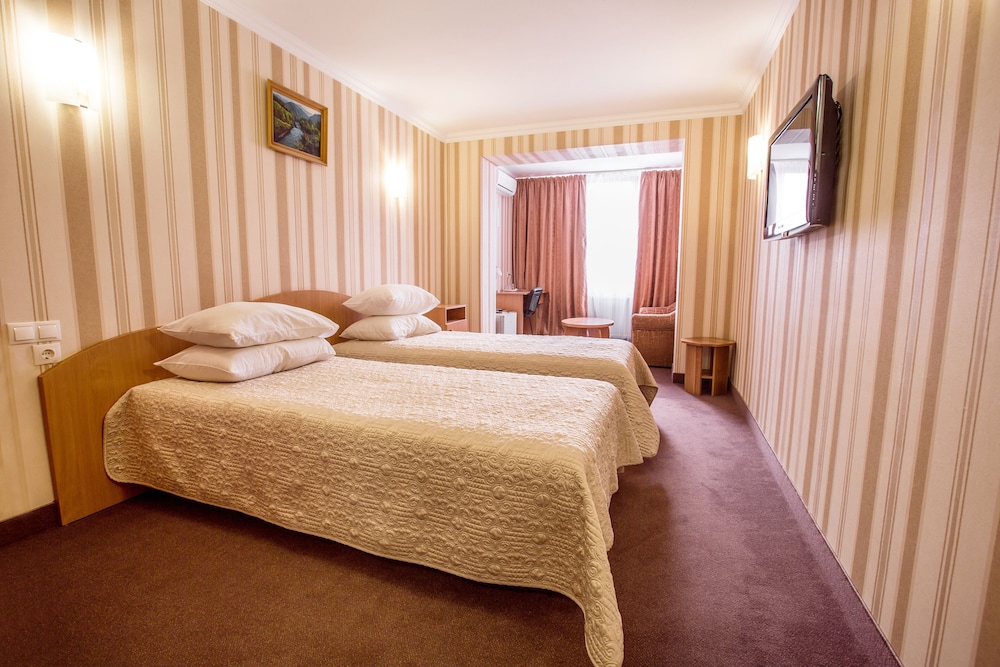 Bukovyna Hotel — hotel in Chernivtsi