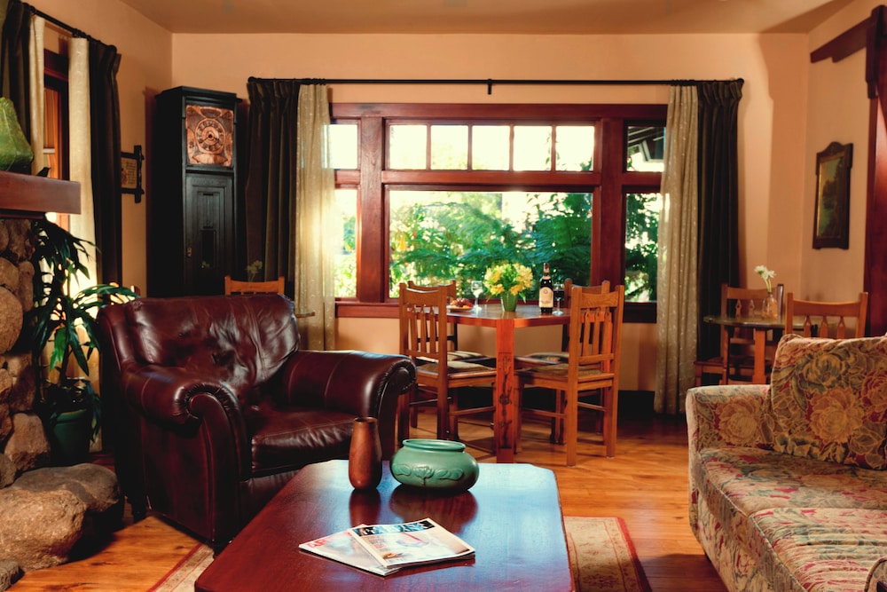 Blackbird Inn - photo 58