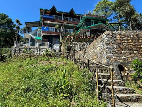 Odyssey Stays Bhimtal — hotel in Bhim Tal