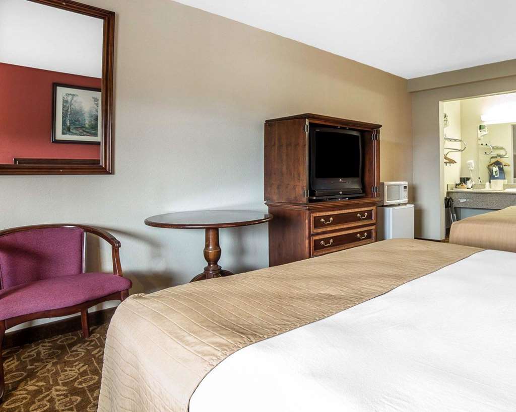 Quality Inn And Suites Minden - photo 9
