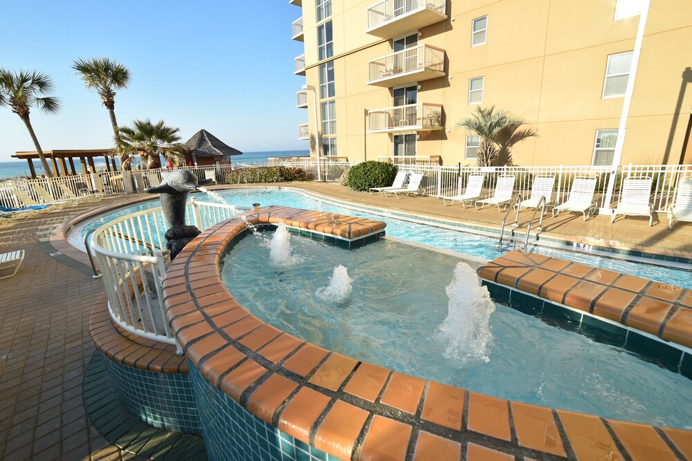Pelican Beach Resort & Conference Center - photo 35