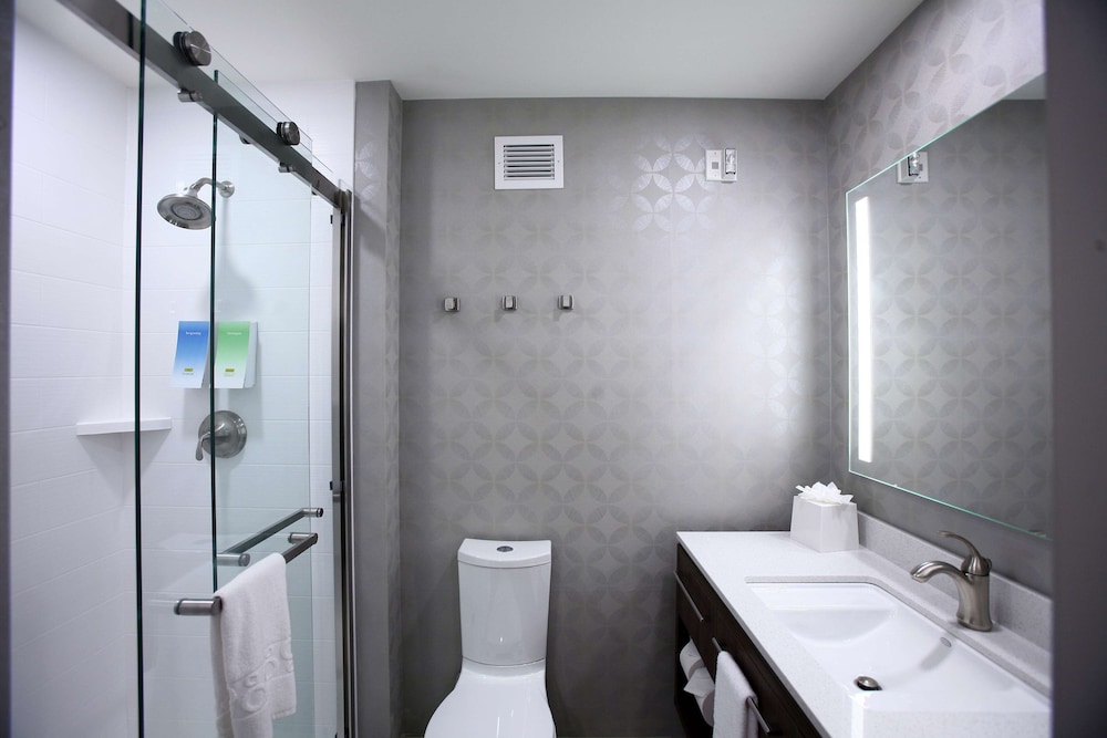 Home2 Suites by Hilton Nampa - photo 10
