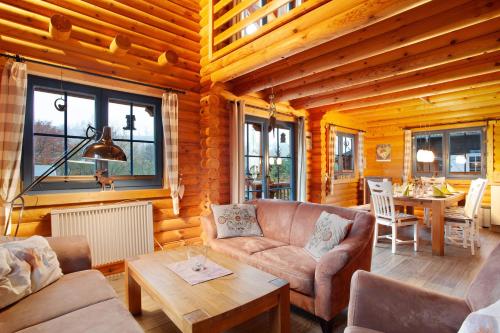 Holzhaus Mühlenblick mit Whirlpool — Medebach — photo 2