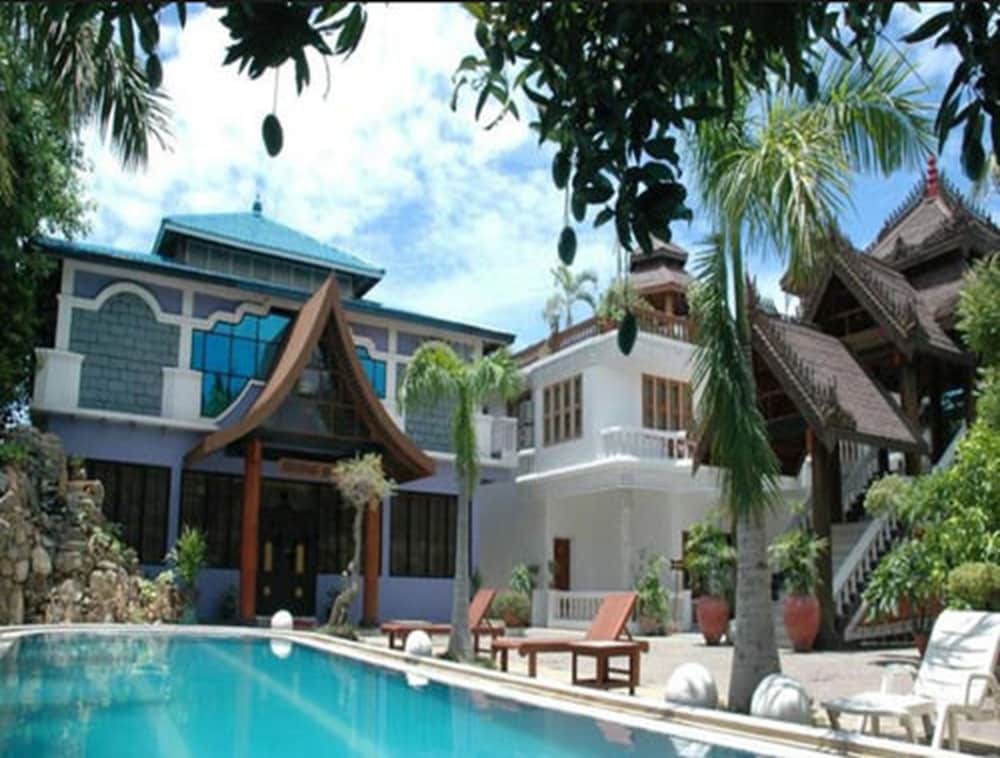 Emerald Land Hotel in Mandalay, Myanmar