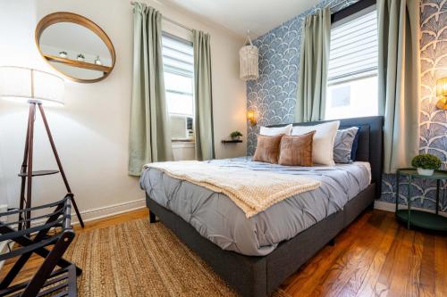 Bloom and Relax Historic 1BR in Downtown — 4-Star Luxury Hotel in Tucson, United States
