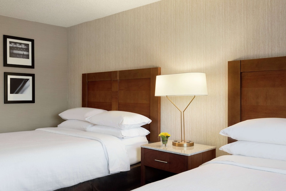 Embassy Suites by Hilton Santa Ana Orange County Airport - photo 14