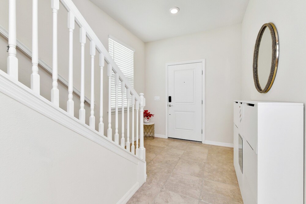 Solterra Resort 7br Lakeview Villa Pool Spa Disney - photo 47