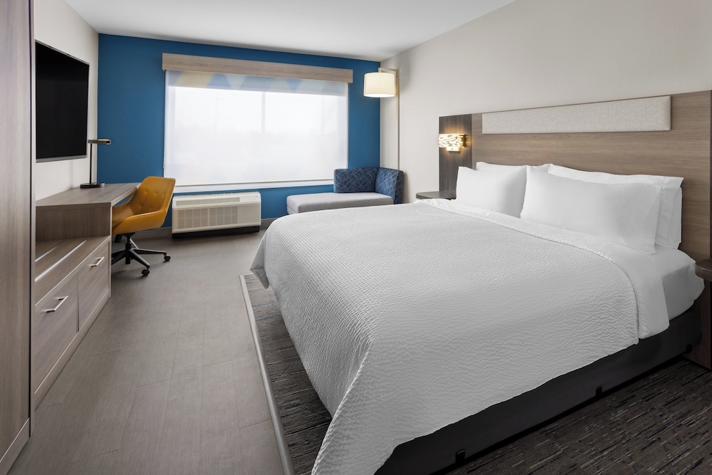 Holiday Inn Express & Suites Waynesboro East by IHG - photo 11