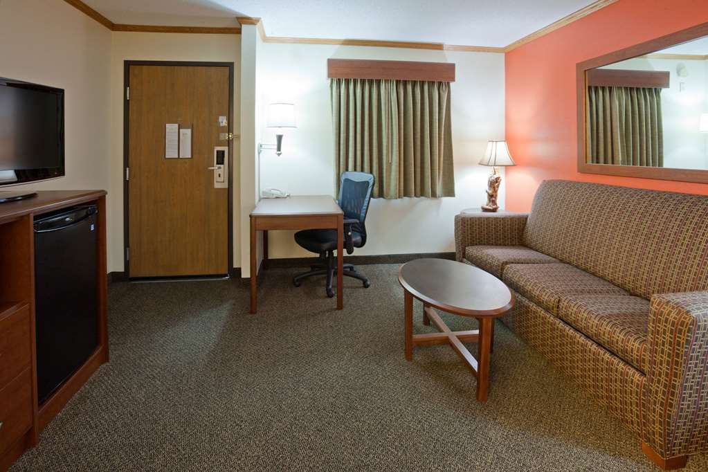 AmericInn by Wyndham Virginia - photo 23