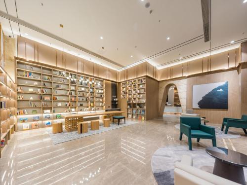 Atour Hotel Nanchang Red Valley Beach Qiushui Plaza — 4-Star Luxury Hotel in Nanchang, People's Republic of China