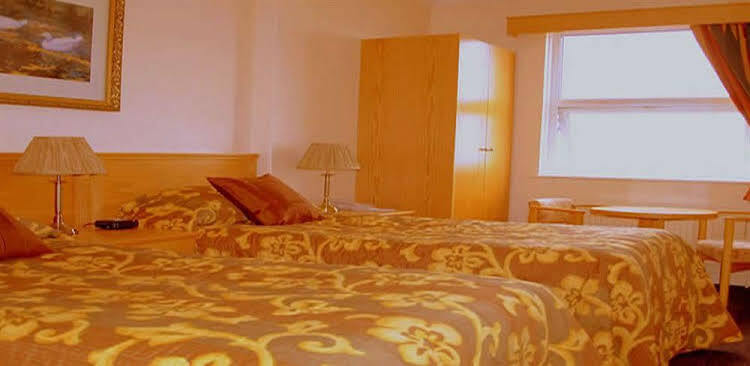 Smiths Hotel — Weston-Super-Mare — photo 3
