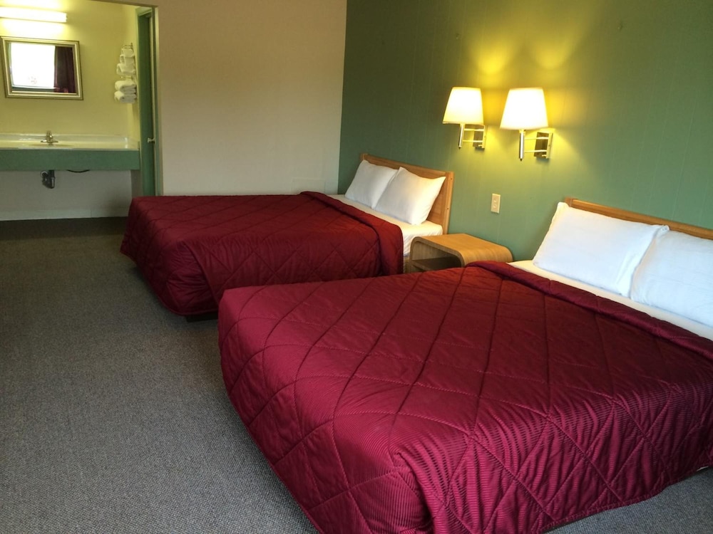 Super 7 Motel Sedalia - photo 17