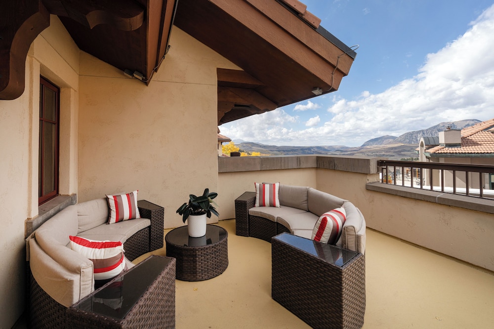 Madeline Hotel & Residences Auberge Collection - photo 125