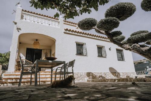 Oliveres3 - carbon neutral hotel in El Perello