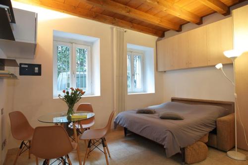 MiRo Canonica 41 Milan — 4-Star Luxury Hotel in Milan, Italy