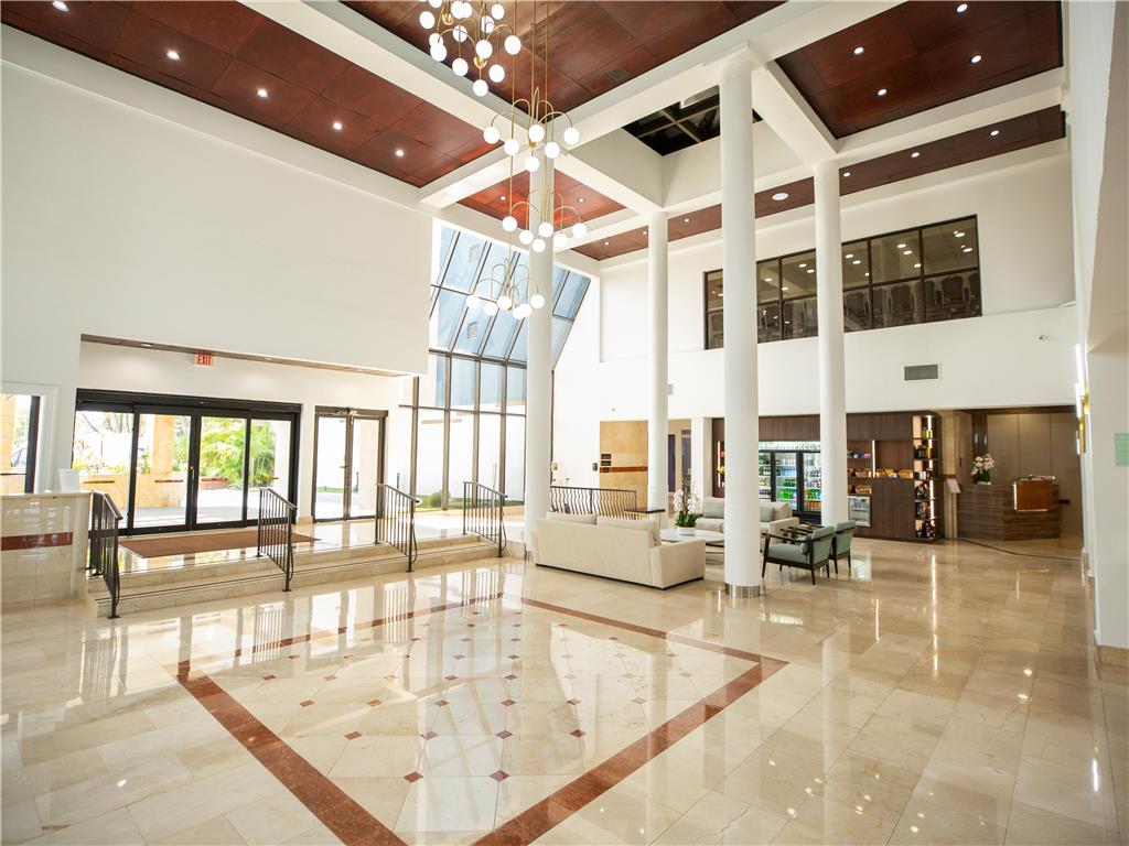Regency Miami Airport by Sonesta - photo 8