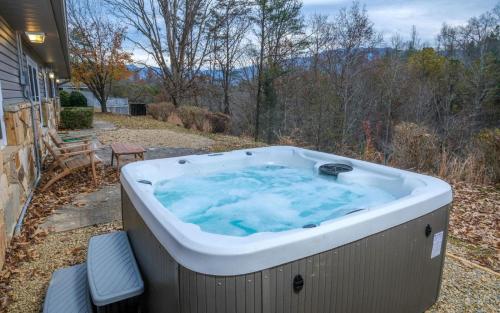 Big Oak Hideaway in Gatlinburg, United States