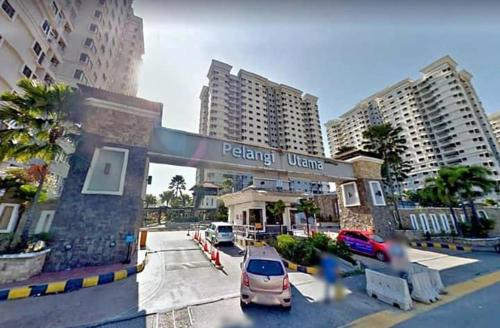 Ss Grey Homestay Pelangi Utama — 4-Star Luxury Hotel in Petaling Jaya, Malaysia