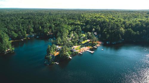 The Trace at Oak Lake - last minute hotel in Unknown City