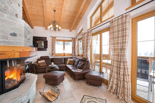 Chalet Christallo 180 Chalet Christallo — 4-Star Luxury Hotel in Krimml, Austria