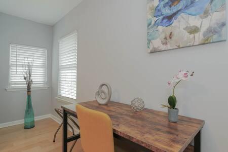 Bartram Dream House I Bartram Beach Retreat — 4-Star Luxury Hotel in Atlantic City, United States