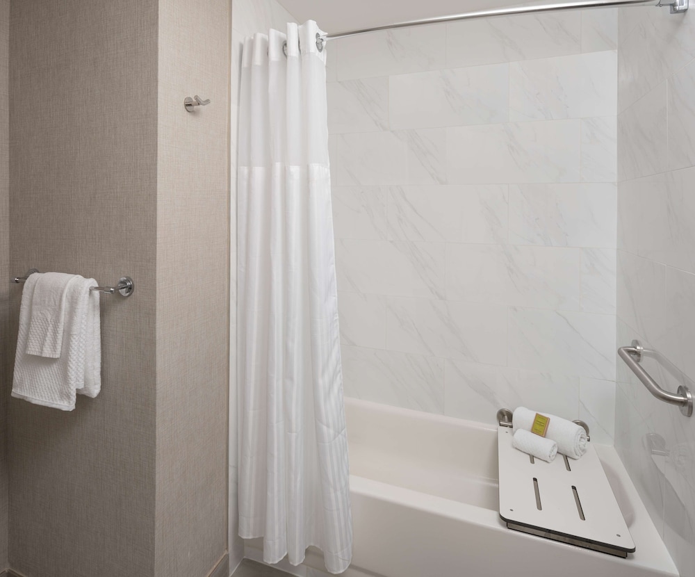 Hilton Houston North - photo 18